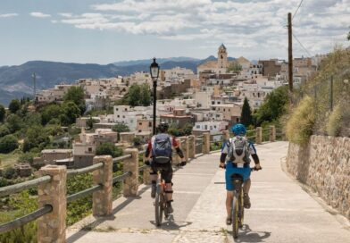 EL CICLOTURISMO GANA PROTAGONISMO EN EL PANORAMA DEPORTIVO Y TURÍSTICO ESPAÑOL.